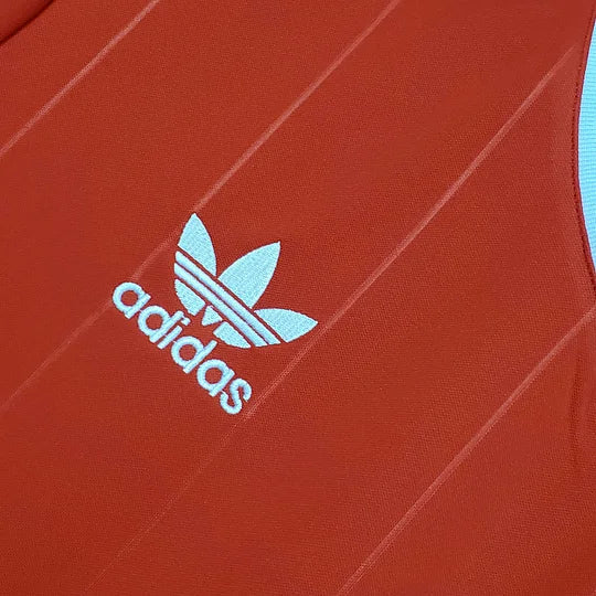 1983/1984 Retro Manchester United Home Football Shirt