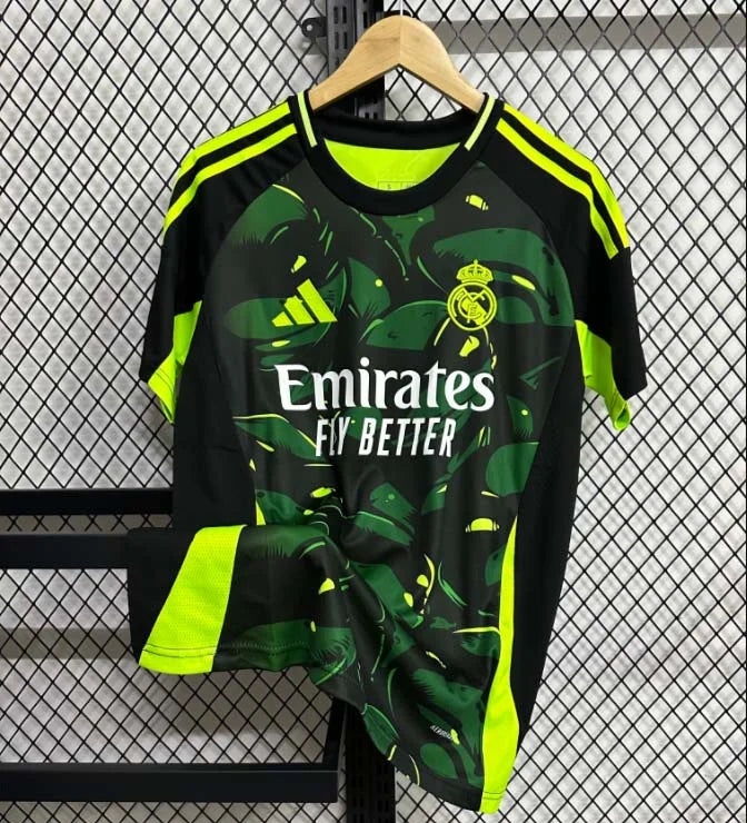 2024/2025 Real Madrid Training Wear Green Football Shirt