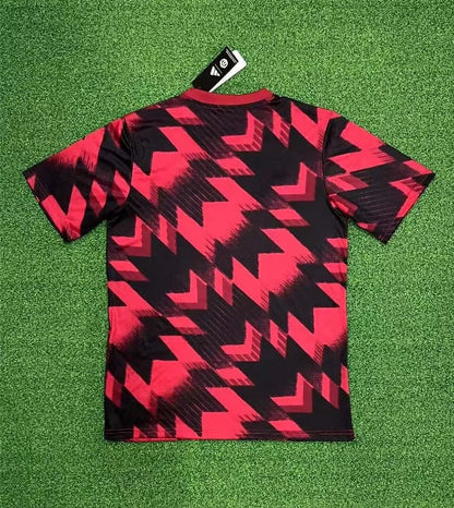 2025/2026 Manchester United Training Wear Red and black Football Shirt