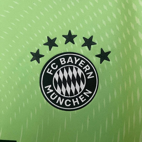 2025/2026 Bayern Munich Goalkeeper Green Football Jersey