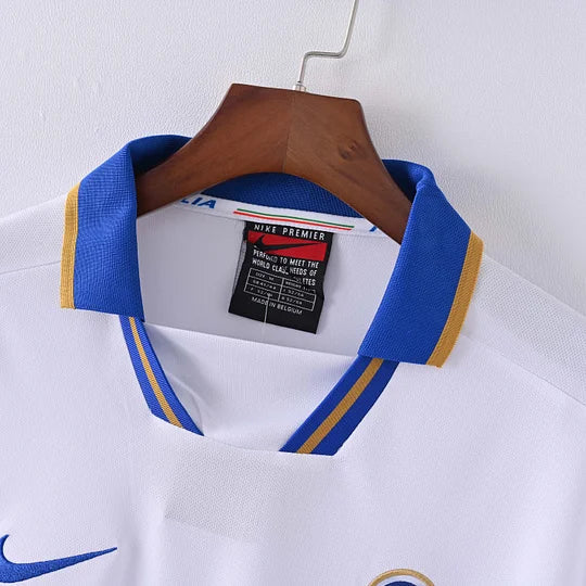 1996 Retro Italy Away Football Shirt