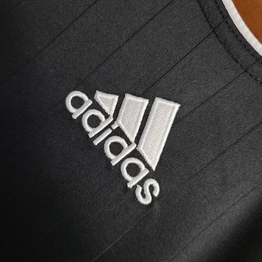 2006/2007 Retro Long Sleeve Real Madrid Away