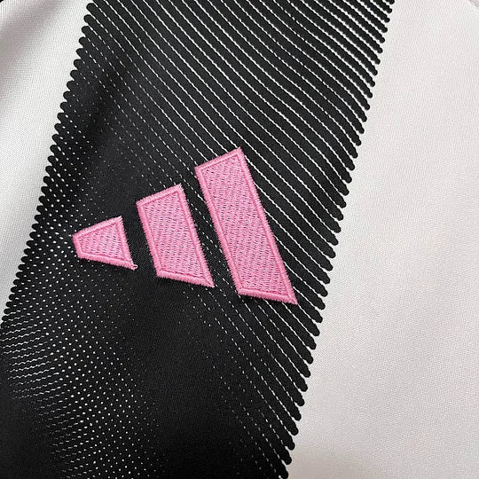 2025/2026 Juventus Home Soccer Jersey