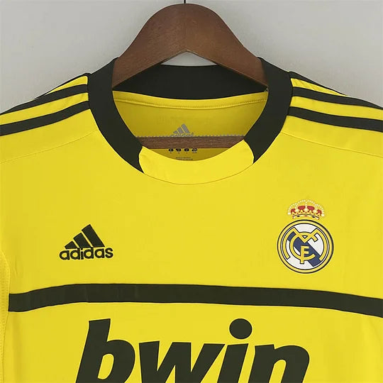 2011/2012 Retro Real Madrid Goalkeeper Yellow