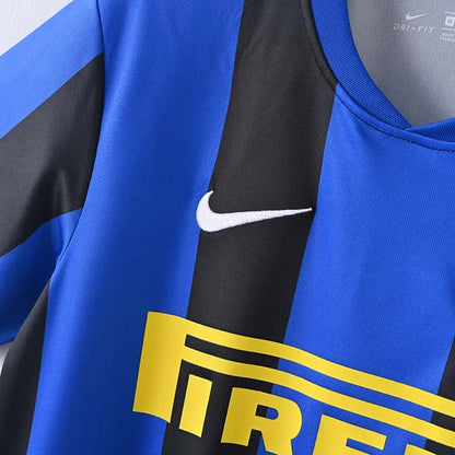 2008/2009 Retro Internazionale Milan Home Football Jersey